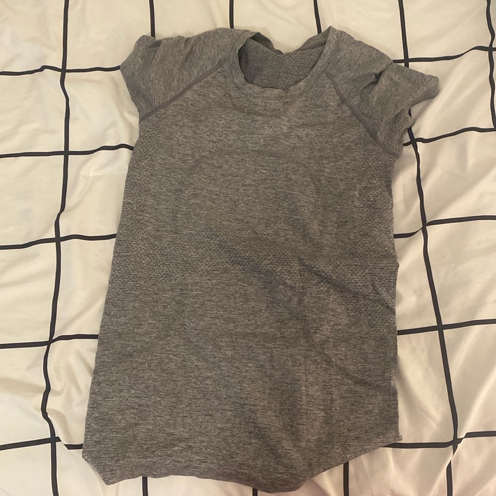 Lululemon swiftly tech